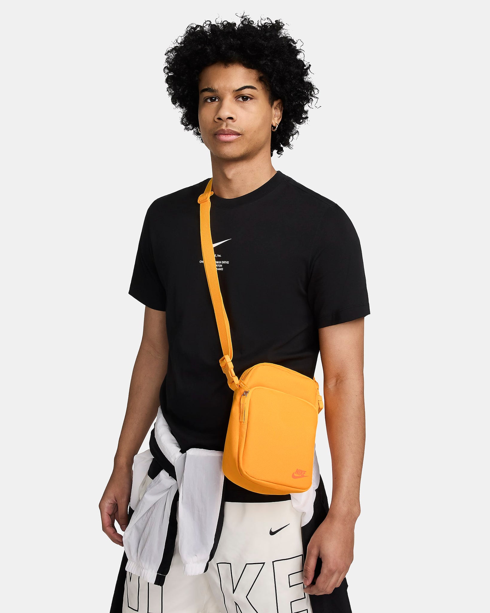 Nike Heritage Crossbody bag (4 liters)