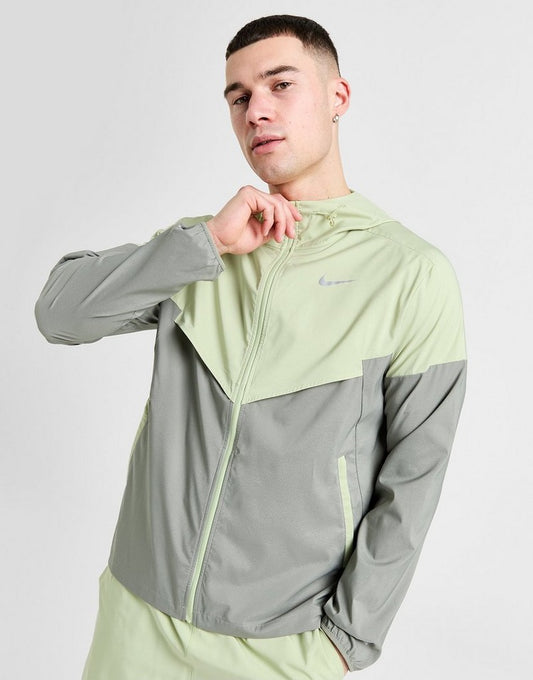 Nike Packable Windrunner Jacket