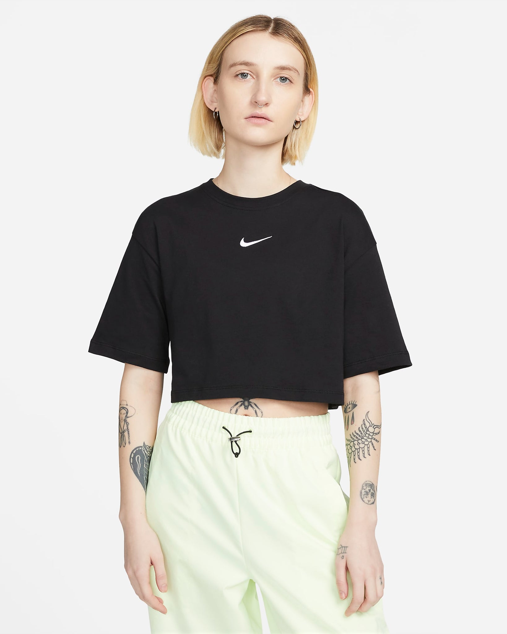 Nike Sportswear Short T-shirt for women - Black/White